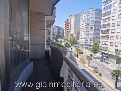 Exterior view of Apartment for sale in Vigo   with Terrace