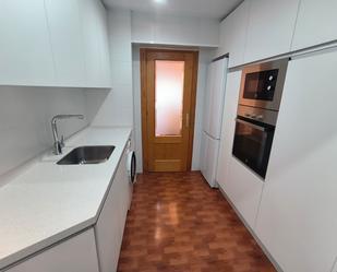 Kitchen of Flat to rent in  Almería Capital  with Air Conditioner and Washing machine