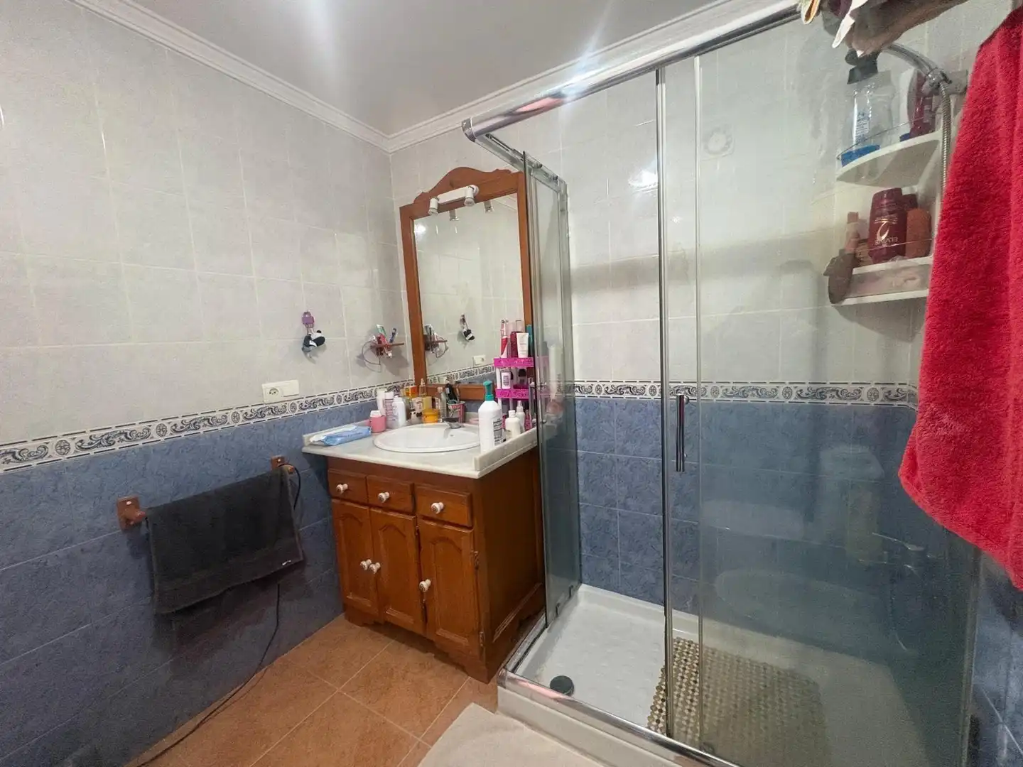 Bathroom of Flat for sale in Algeciras