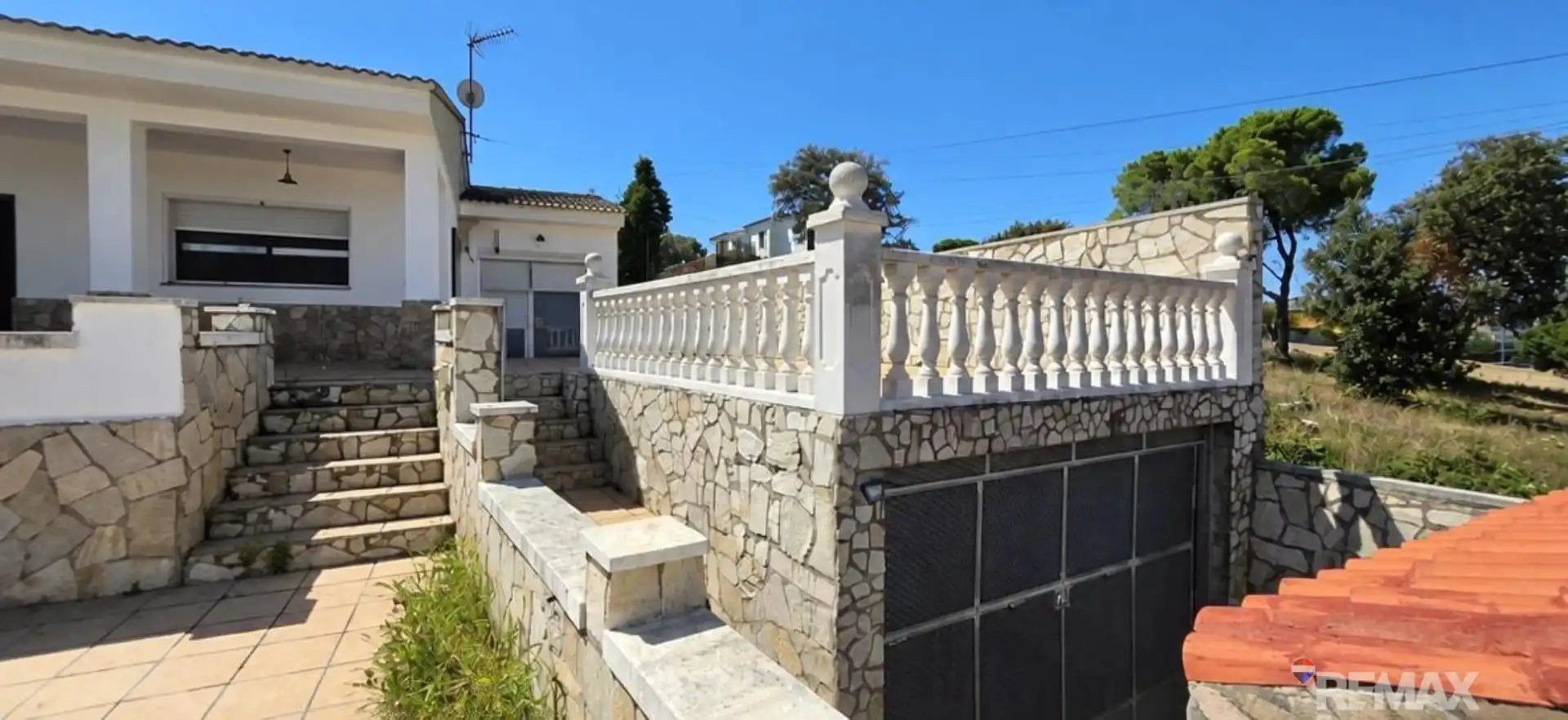 Villa con piscina in vendita a Calle Rovello, imagen 4