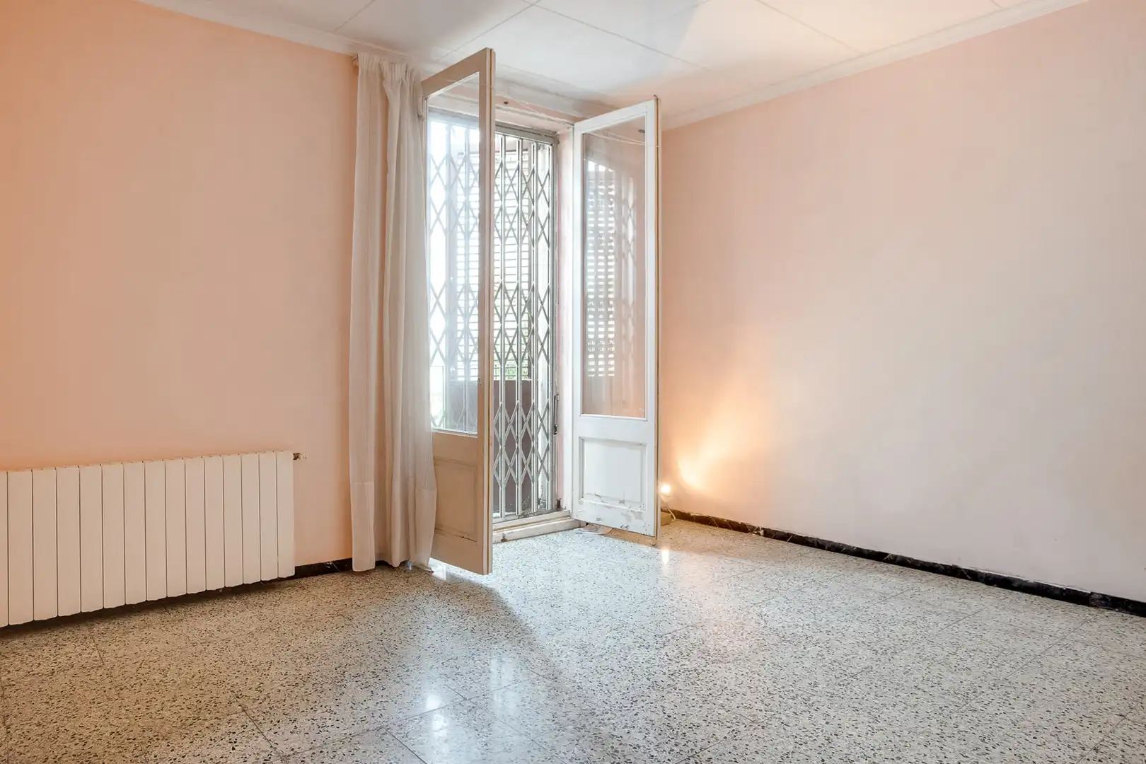 Casa adosada en venta en Passatge del Sac, Centre