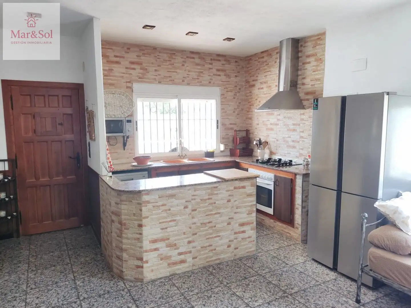 Kitchen of Houses for sale in Cullera  with Air Conditioner, Private garden and Terrace