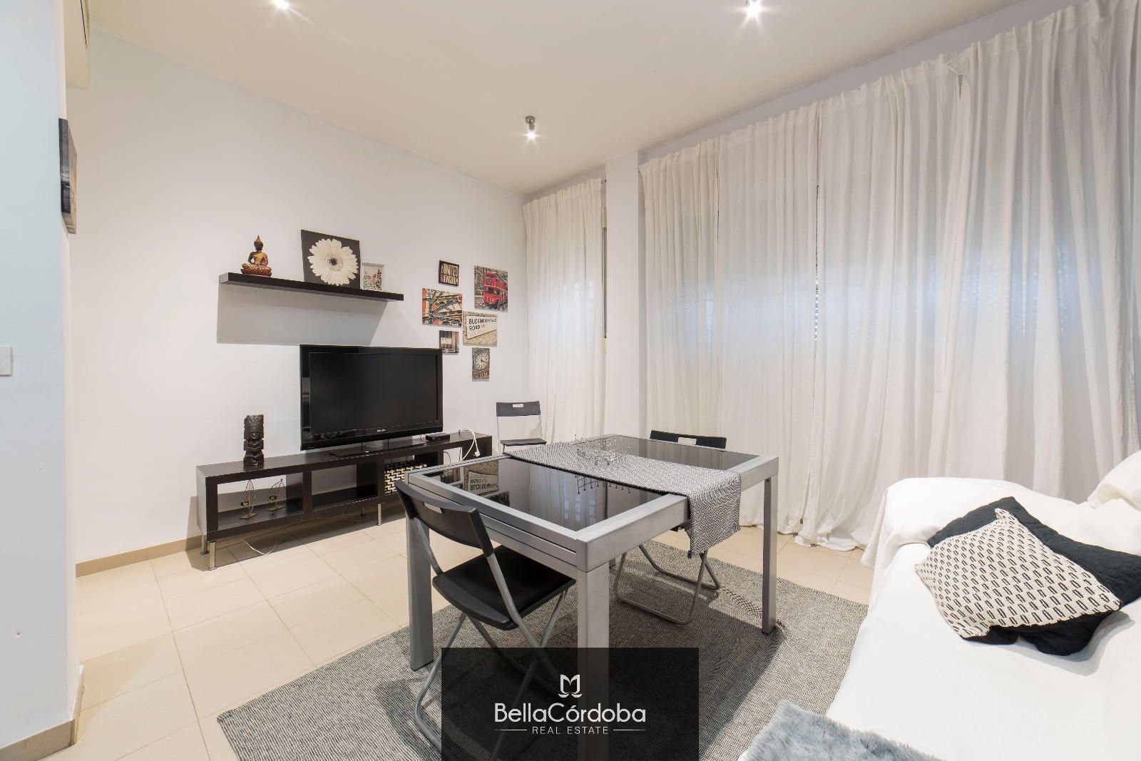 Living room of Flat for sale in  Córdoba Capital  with Air Conditioner, Storage room and Furnished