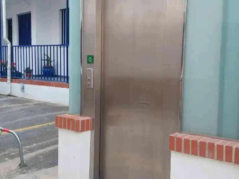 Parking de Piso de alquiler en Rota con Aire acondicionado, Amueblado y Balcón