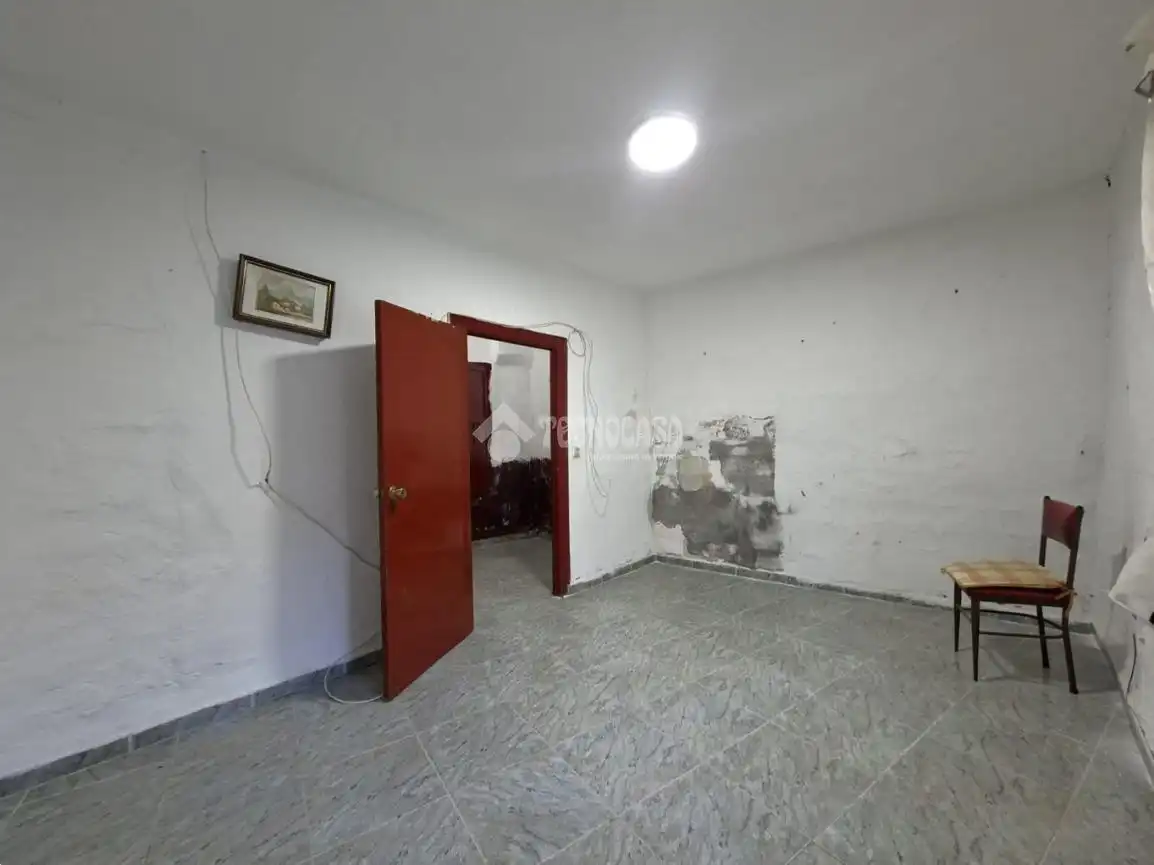 Einfamilien-Reihenhaus zum Verkauf in Guadix