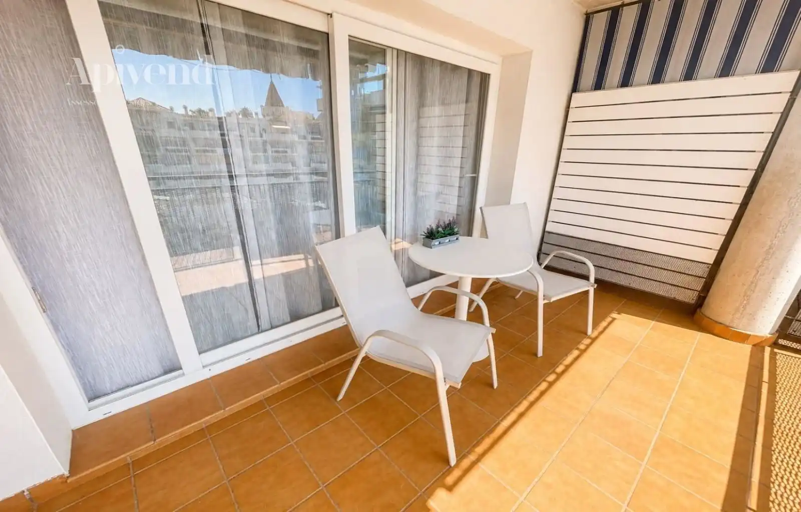 Appartement avec piscine à vendre à Puerto Marina, imagen 4