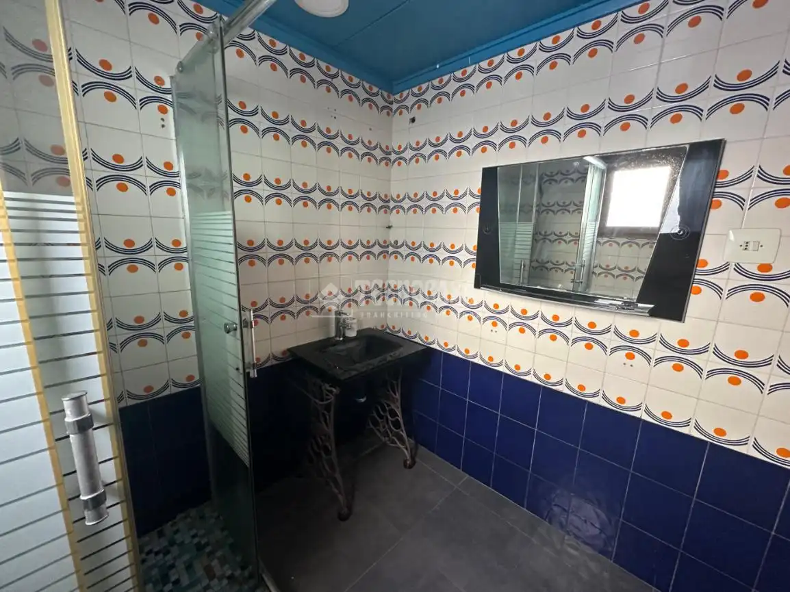Baño de Piso en venta en Picassent
