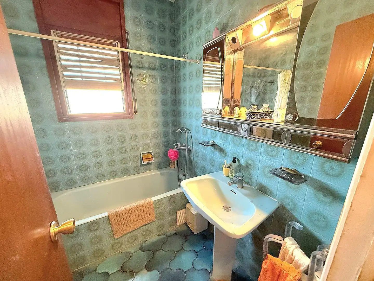 Badezimmer von Haus oder Chalet zum Verkauf in Sant Jaume dels Domenys mit Privatgarten, Terrasse und Schwimmbad