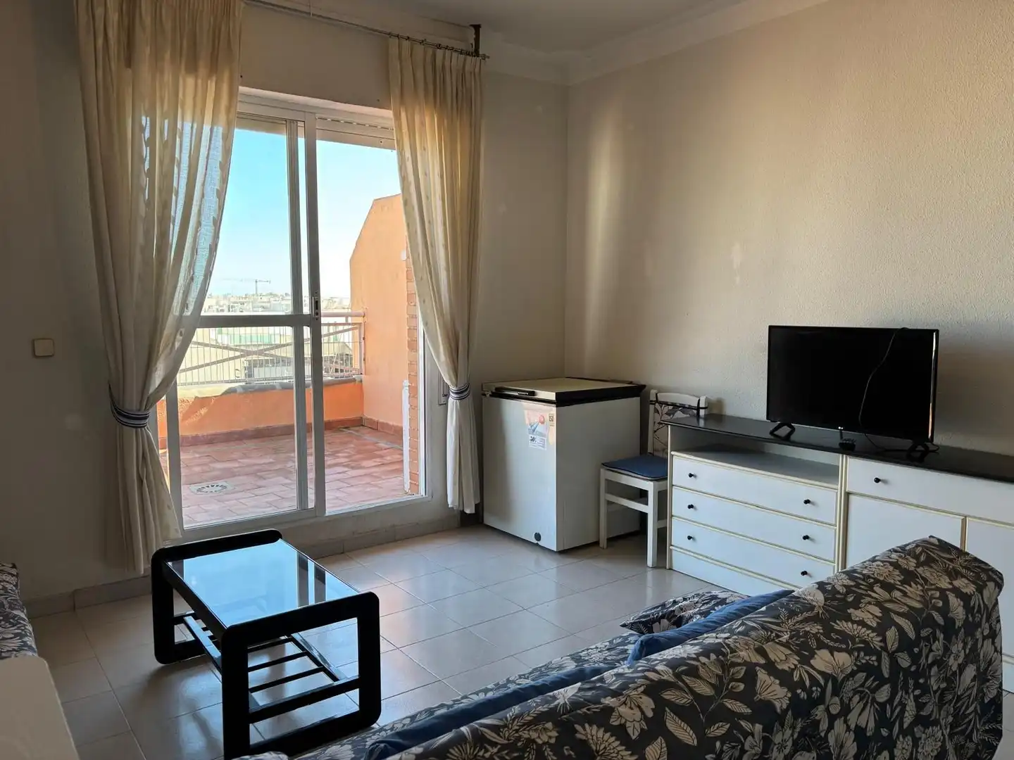 Habitación de Apartamento en venta en Torrevieja con Amueblado