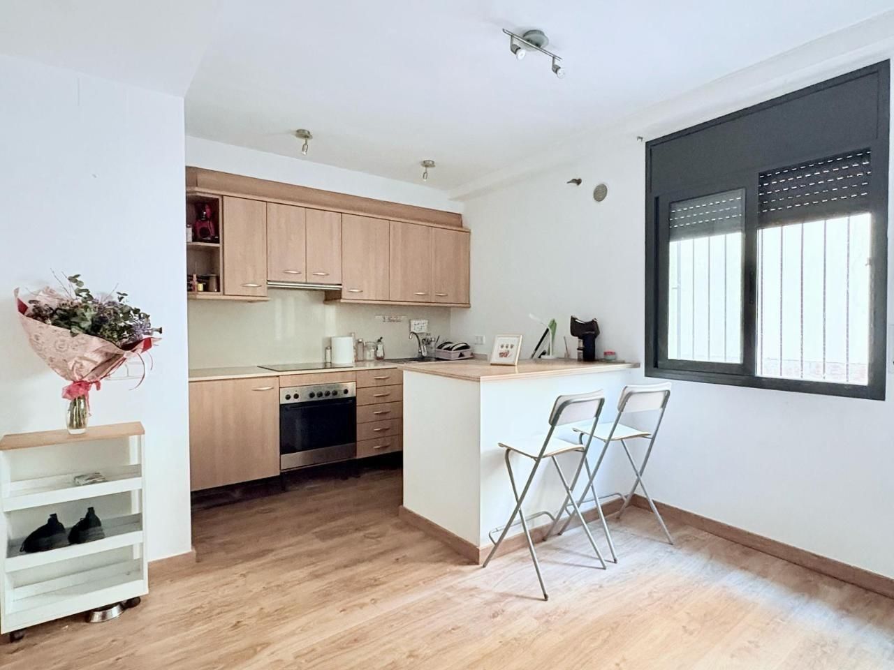 Kitchen of Planta baja for sale in Vilanova i la Geltrú  with Parquet flooring
