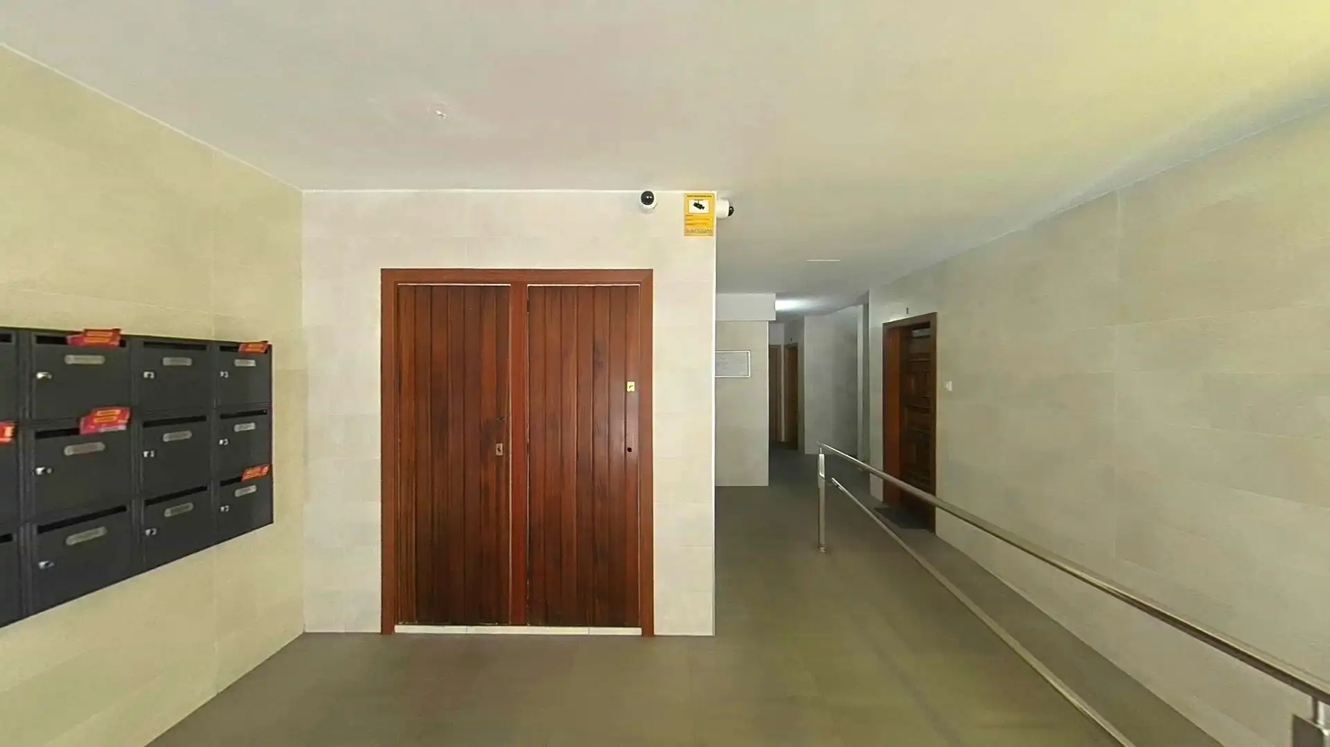 Apartament en venda en Terrassa amb Aire condicionat i Balcó