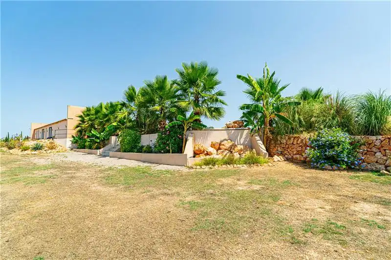 Casa rústica amb piscina en venda a Llucmajor pueblo, imagen 26