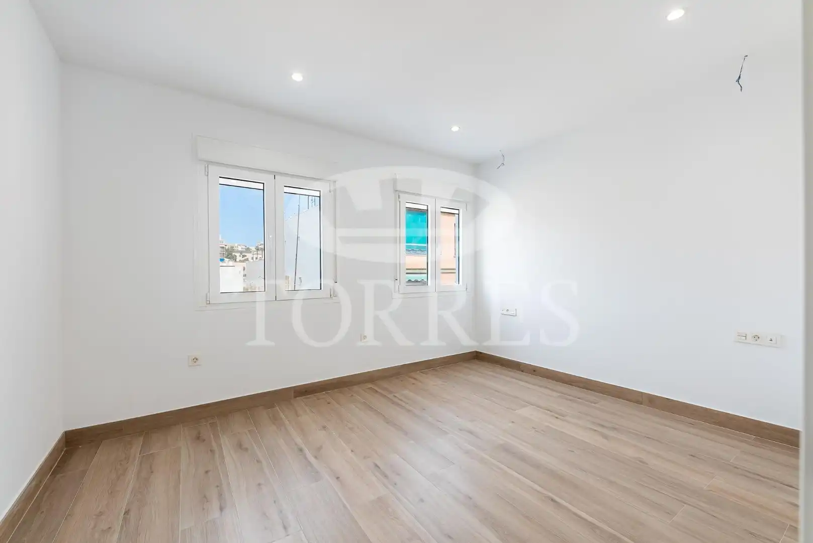 Bedroom of Flat for sale in Málaga  with Air Conditioner