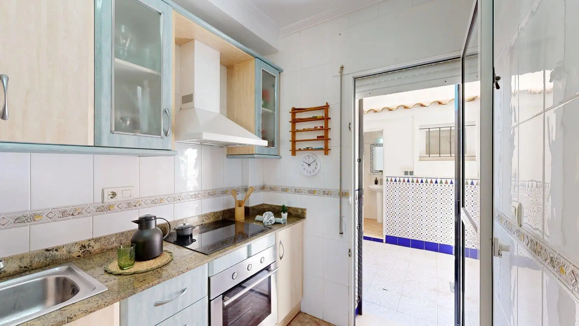 Cocina de Casa adosada en venta en Pilar de la Horadada con Jardín privado, Terraza y Balcón