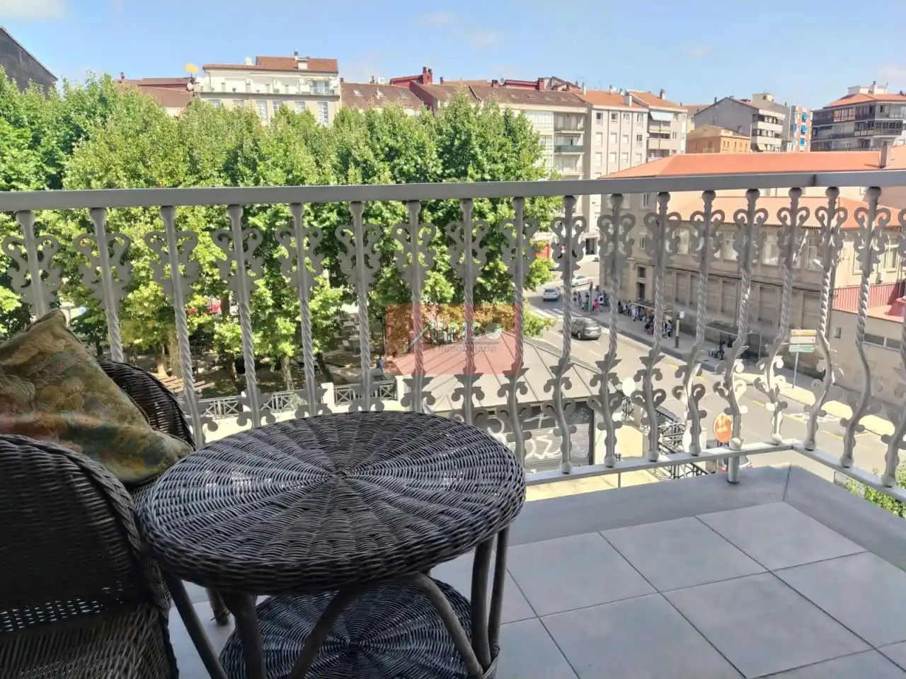 Terrassa de Dúplex en venda en Ourense Capital  amb Calefacció, Parquet i Moblat