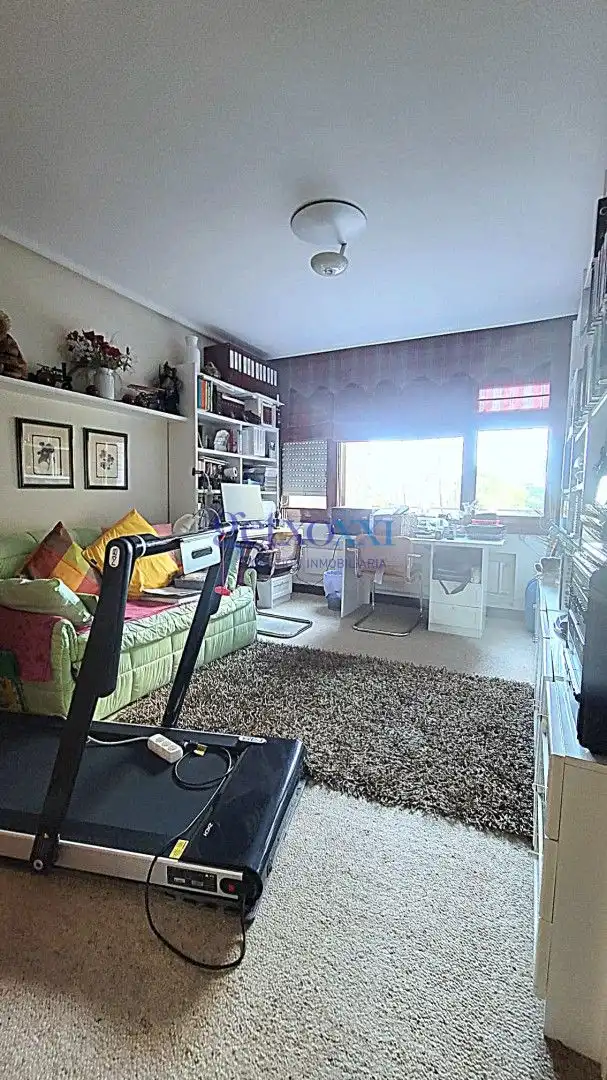 Dormitori de Casa adosada en venda en Leioa amb Calefacció, Jardí privat i Terrassa