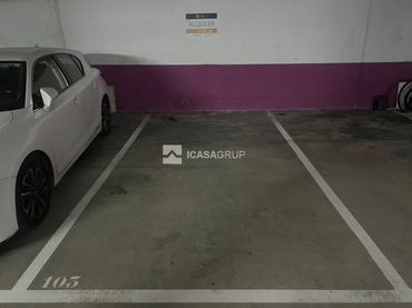 Einzelparkplatz zur Miete in Calle Arnau de Vilanova