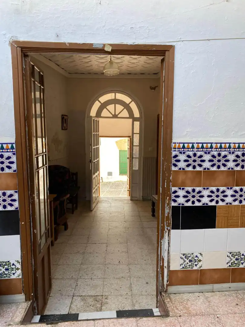 Casa adosada en venda en Carmona amb Terrassa