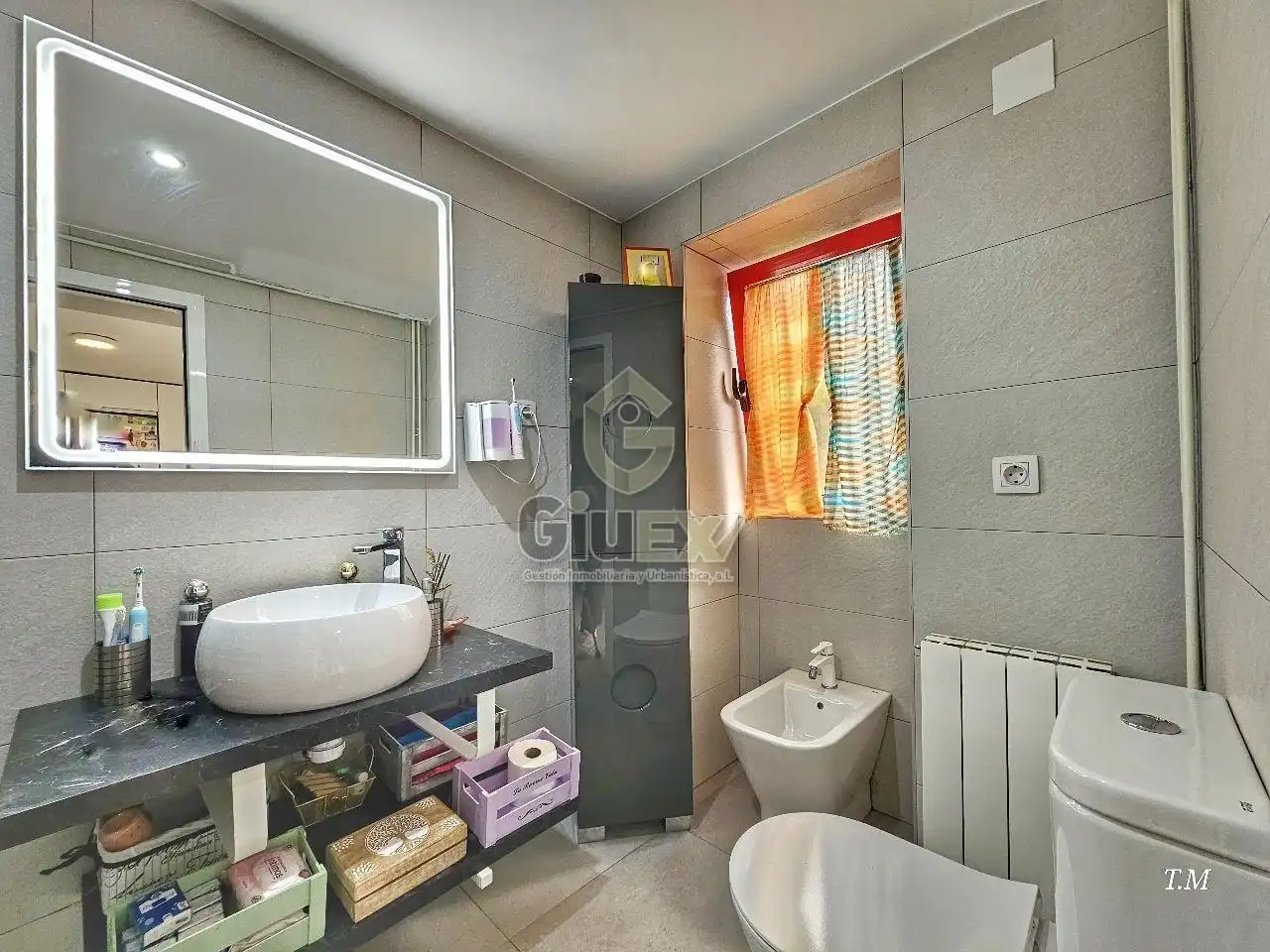 Badezimmer von Erdgeschoss zum Verkauf in Cáceres mit Klimaanlage, Heizung und Terrasse