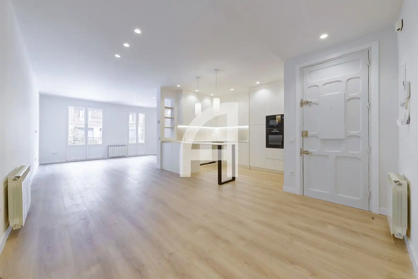 Wohnzimmer von Wohnung zum Verkauf in Madrid mit Klimaanlage, Heizung und Terrasse