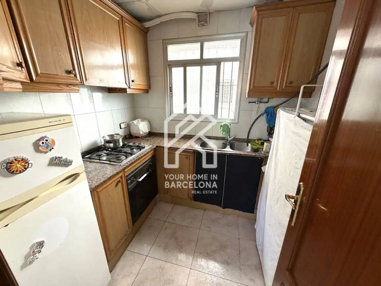 Kitchen of Flat for sale in Barcelona  with Terrace and Balcony