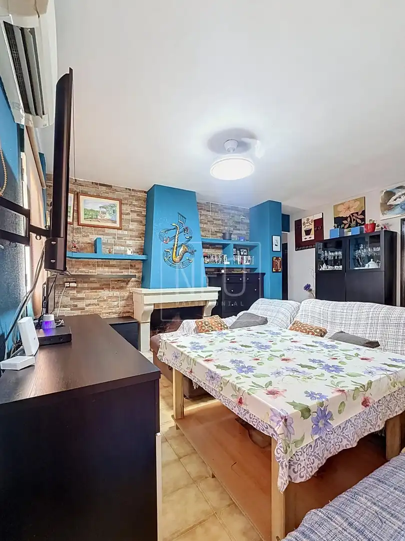 Villa con piscina in vendita a Calle RIO BEIRO (CSJ), imagen 4