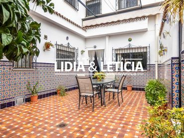 Casa amb balcó en venda a La Paz