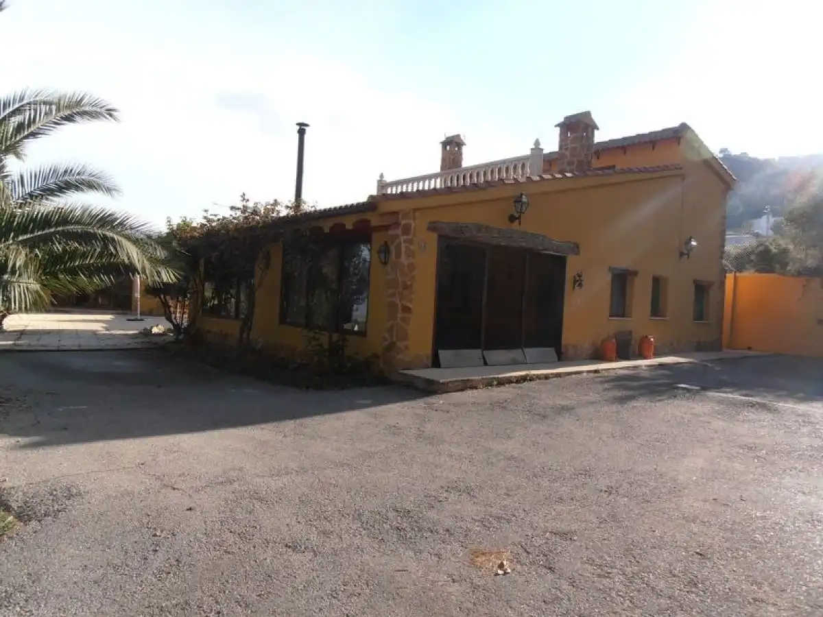 Exterior view of Houses for rent in Castalla  with Heating, Terrace and Swimming Pool