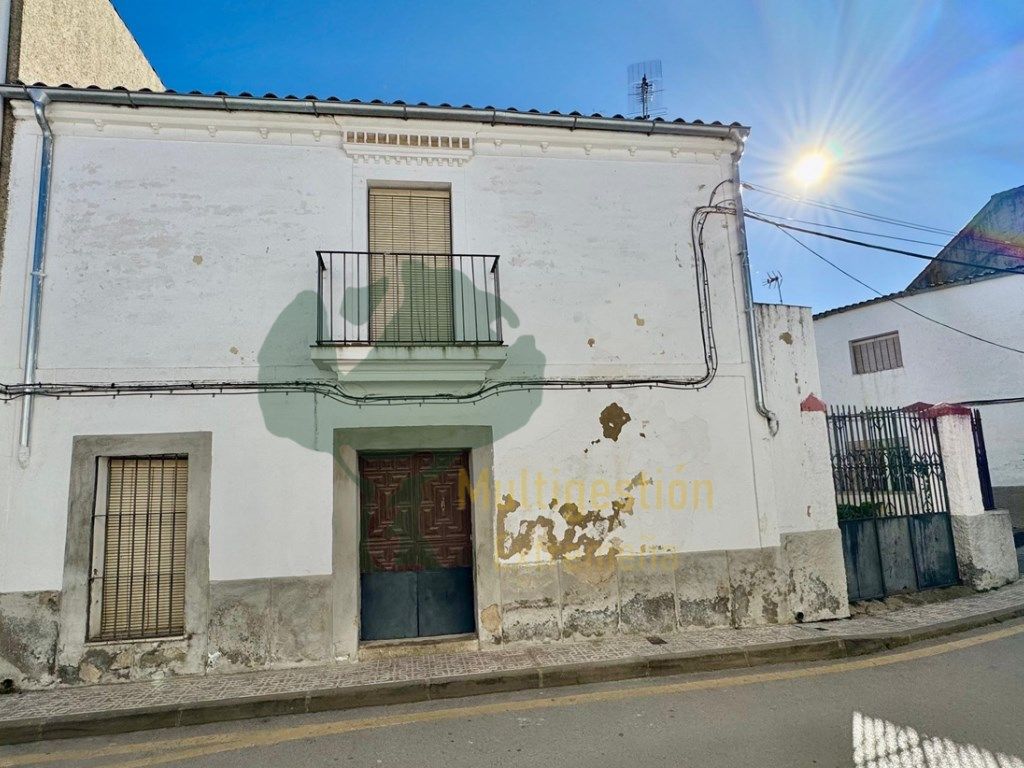 Exterior view of Houses for sale in Navas del Madroño