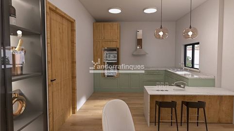 Foto 3 de Piso en venta en Calle Bisbe Iglesias I Navarri, La Seu d'Urgell, Lleida