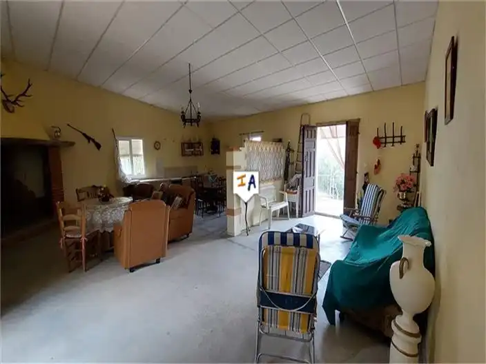 Sala d'estar de Casa o xalet en venda en Fuente-Tójar amb Terrassa, Traster i Internet