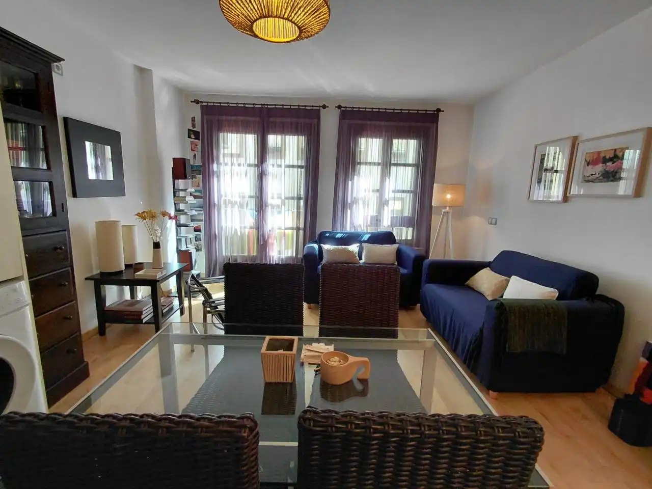 Sala de estar de Piso de alquiler en Girona con Calefacción, Parquet y Amueblado