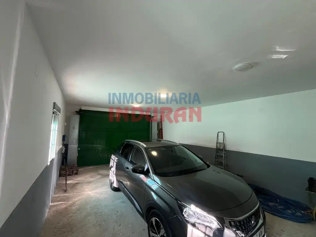 Parking of Houses for sale in Carrascalejo