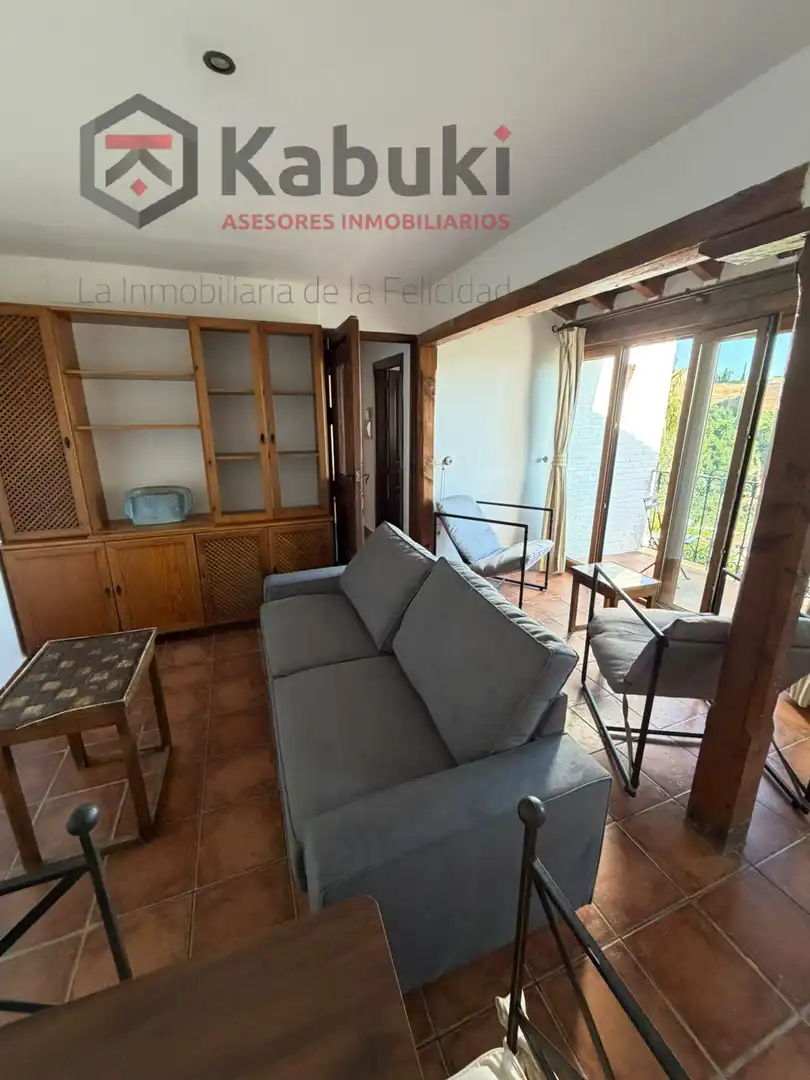 Living room of Flat for rent in Granada  with Air Conditioner, Heating and Terrace