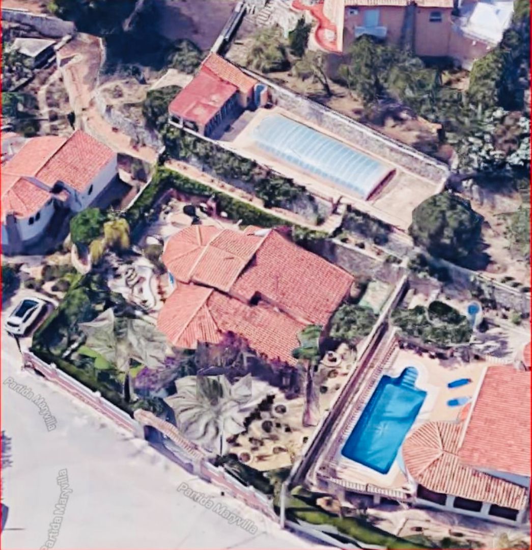 House or chalet for sale in Calpe / Calp  with Air Conditioner, Heating and Private garden