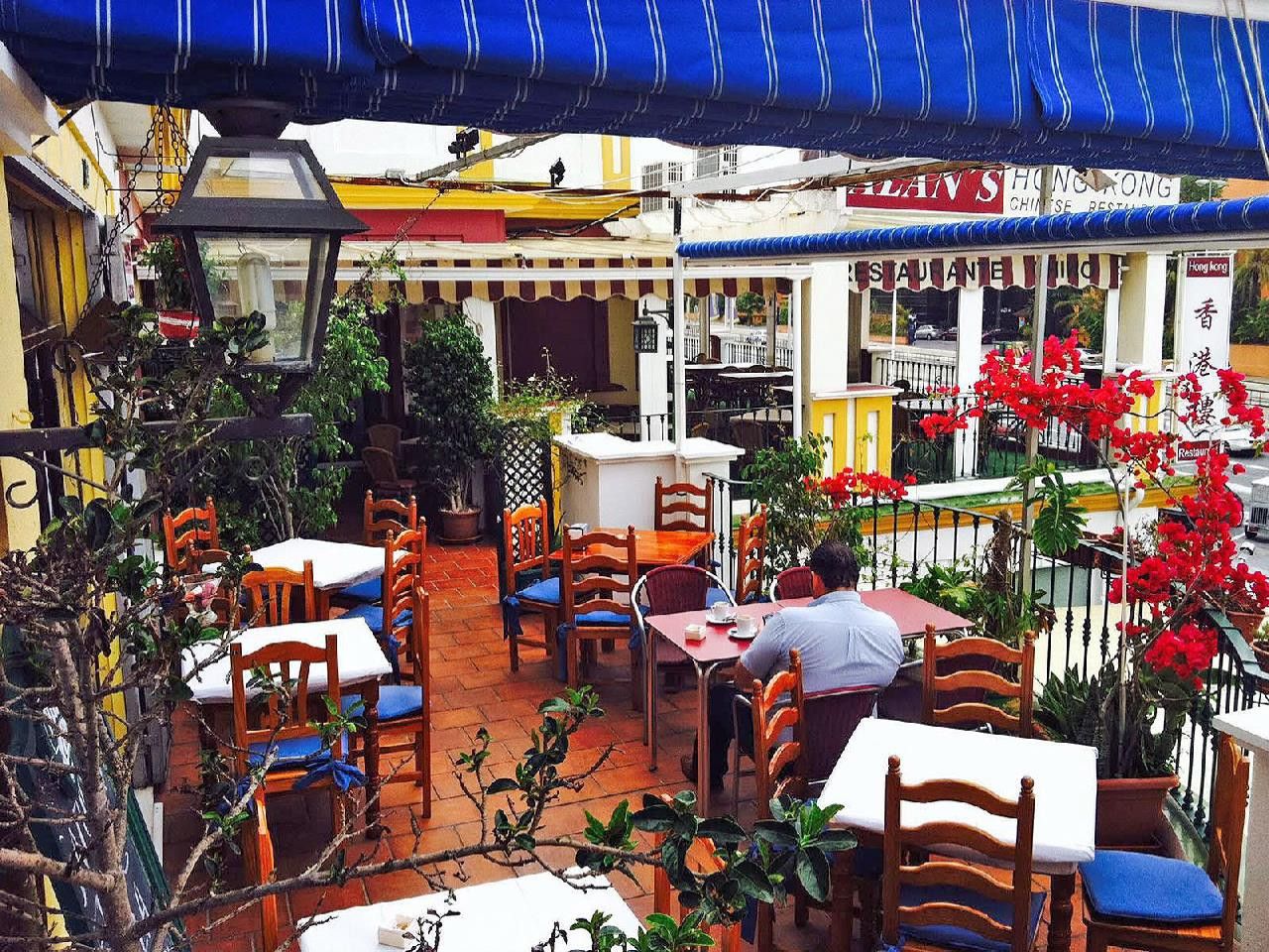 Local en venda en Estepona