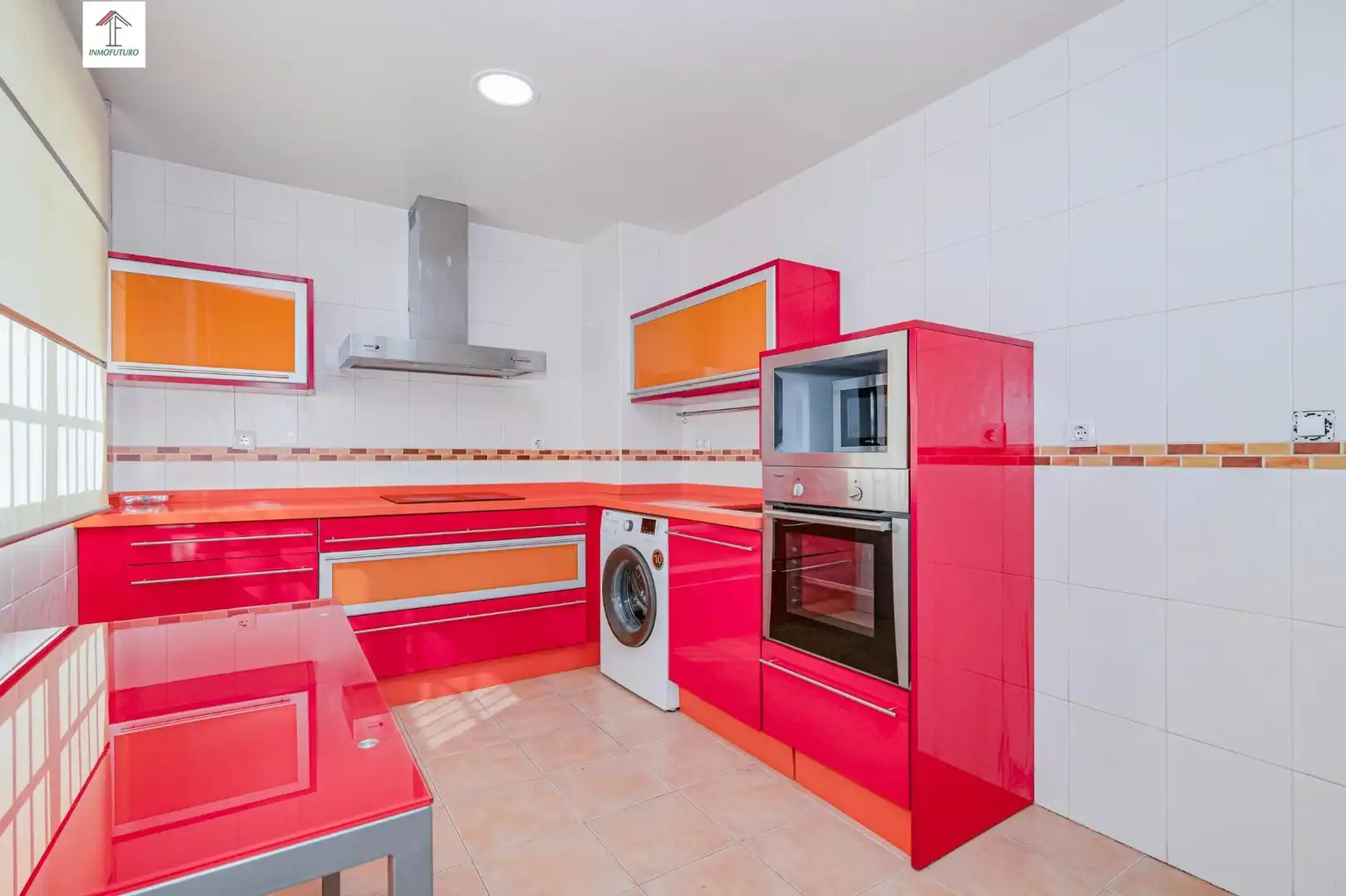 Casa aparellada amb terrassa en venda a Avenida LUIS JAVIER 2, imagen 10