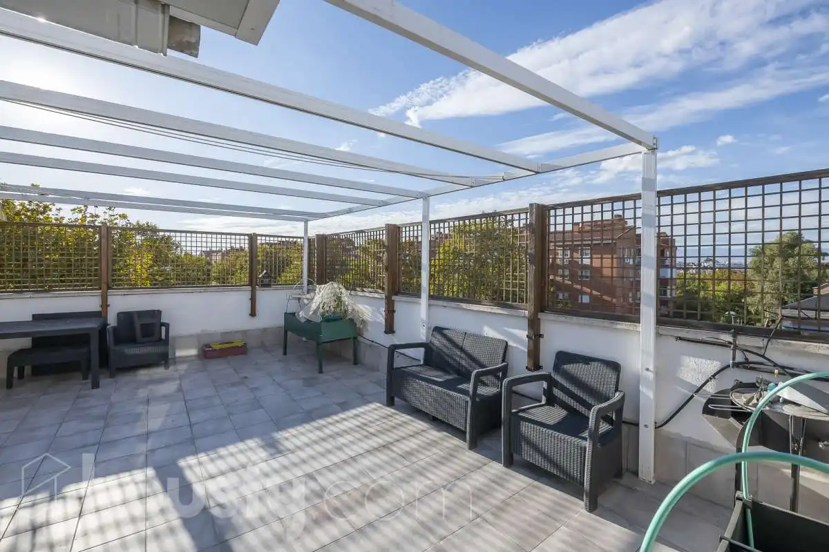 Flat for rent in Avenida de Madrid, Santa Bárbara - La Zaporra