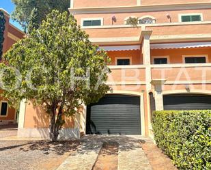 Exterior view of Single-family semi-detached for sale in Dénia  with Air Conditioner, Terrace and Balcony