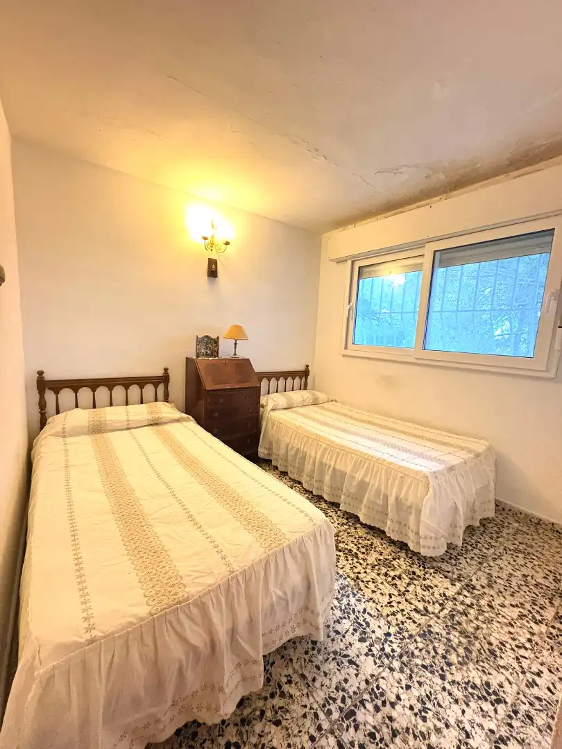 Dormitori de Casa o xalet en venda en Casarrubios del Monte amb Calefacció, Jardí privat i Traster