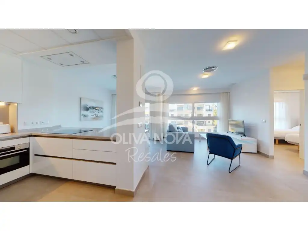 Apartamento en venta en Avenida Matisse, Oliva Nova, Oliva