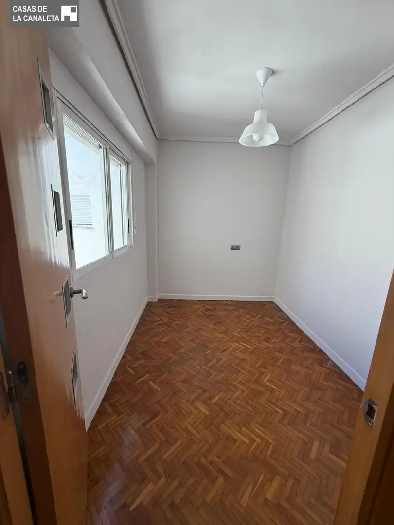 Piso con terraza en alquiler en Juzgados, imagen 14