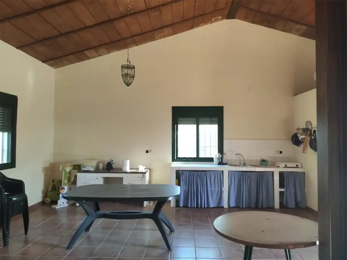 Cuina de Finca rústica en venda en Guillena