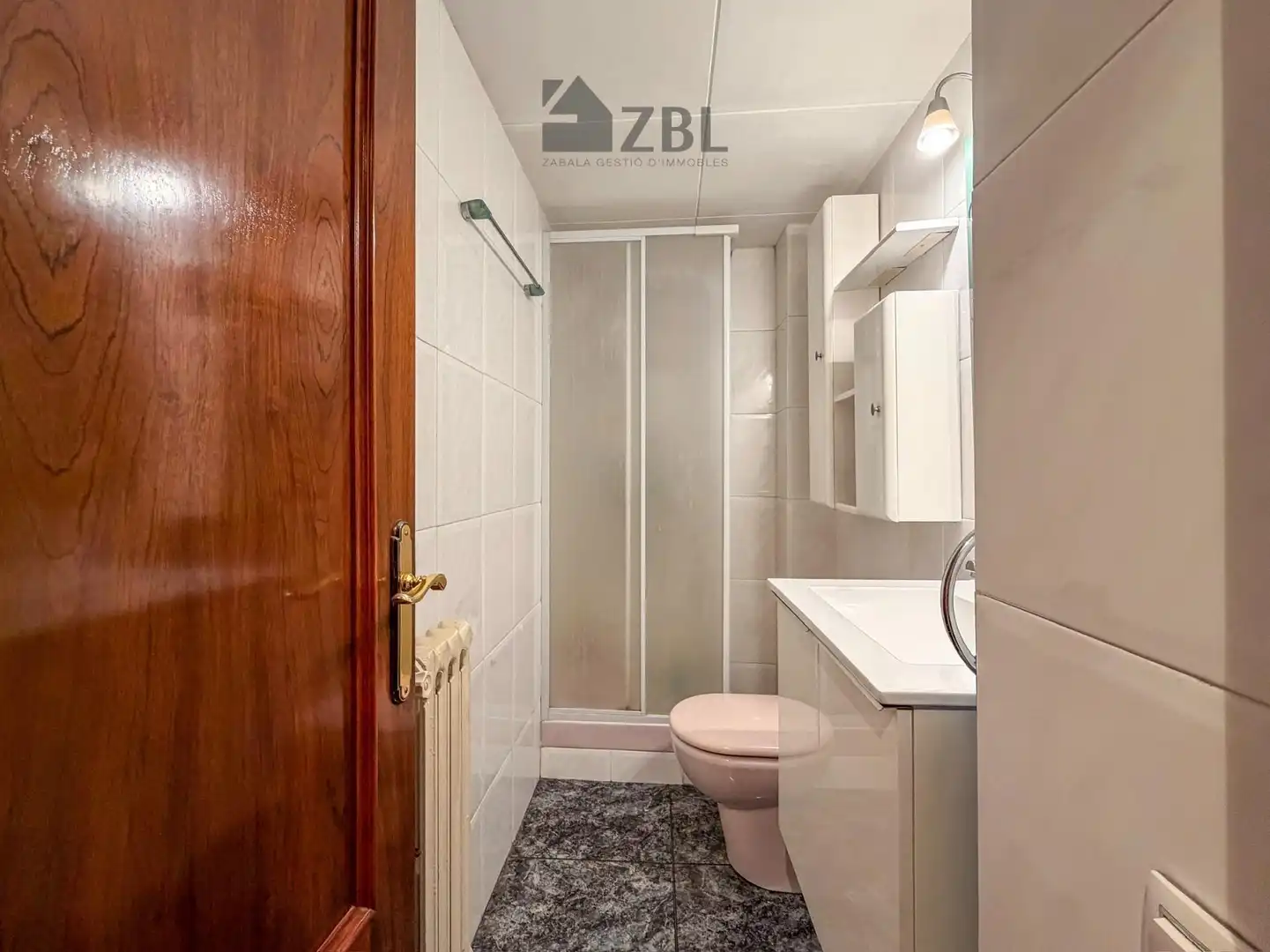 Baño de Piso en venta en Manresa con Aire acondicionado, Calefacción y Terraza