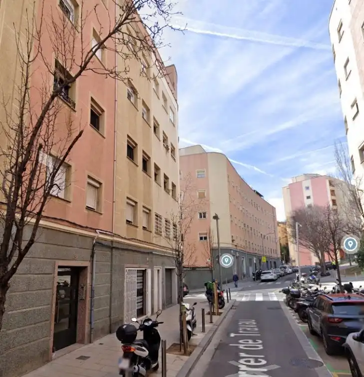Vista exterior de Casa o xalet en venda en Barcelona