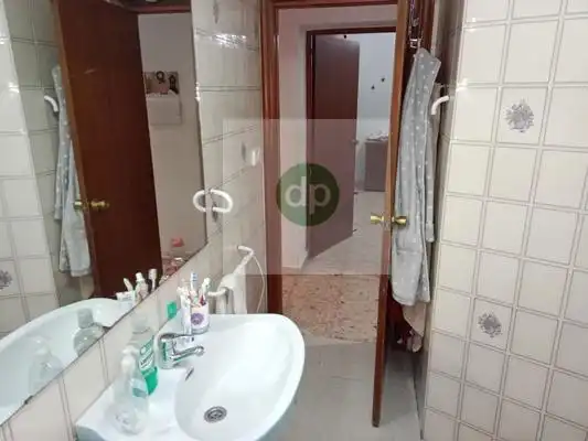 Bathroom of Flat for sale in Badajoz