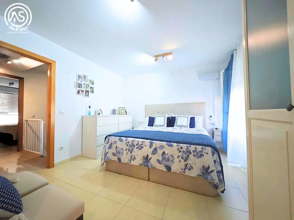 Casa aparellada amb jardí en venda a Calle Don Quijote de la Mancha 19, imagen 29