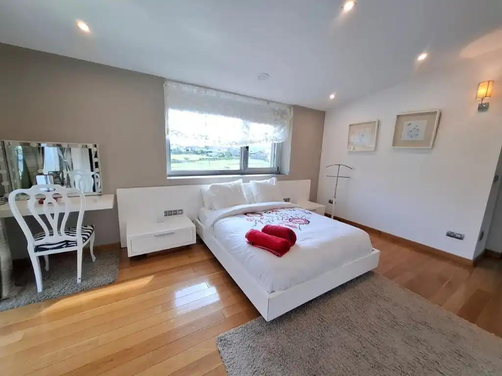 Habitación de Casa o chalet en venta en Cee con Calefacción, Jardín privado y Terraza