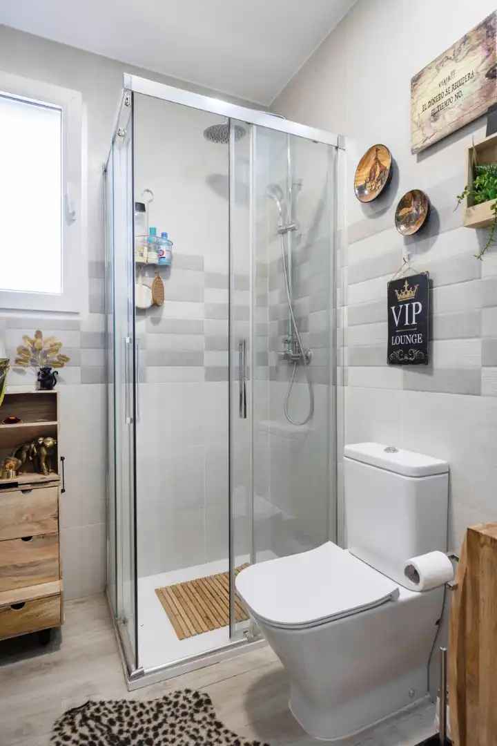 Baño de Casa adosada en venta en L'Eliana con Aire acondicionado y Jardín privado