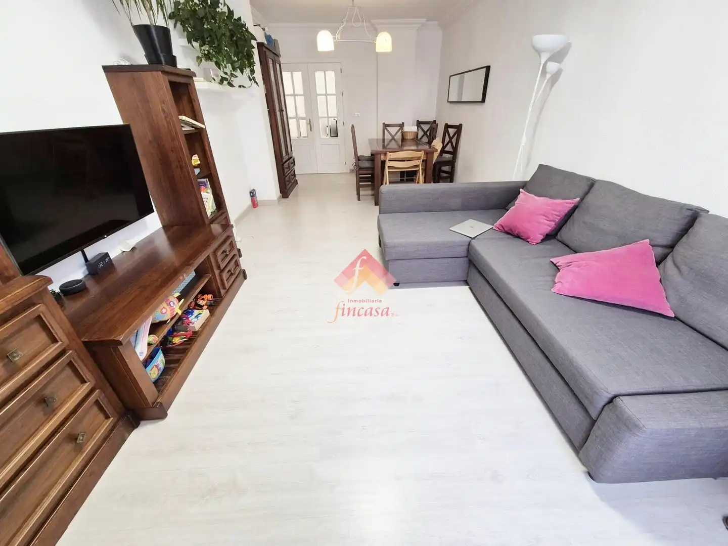 Flat for rent in Juzgados - La Feria